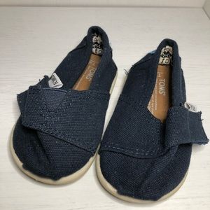 Unisex Tiny Toms EEUC